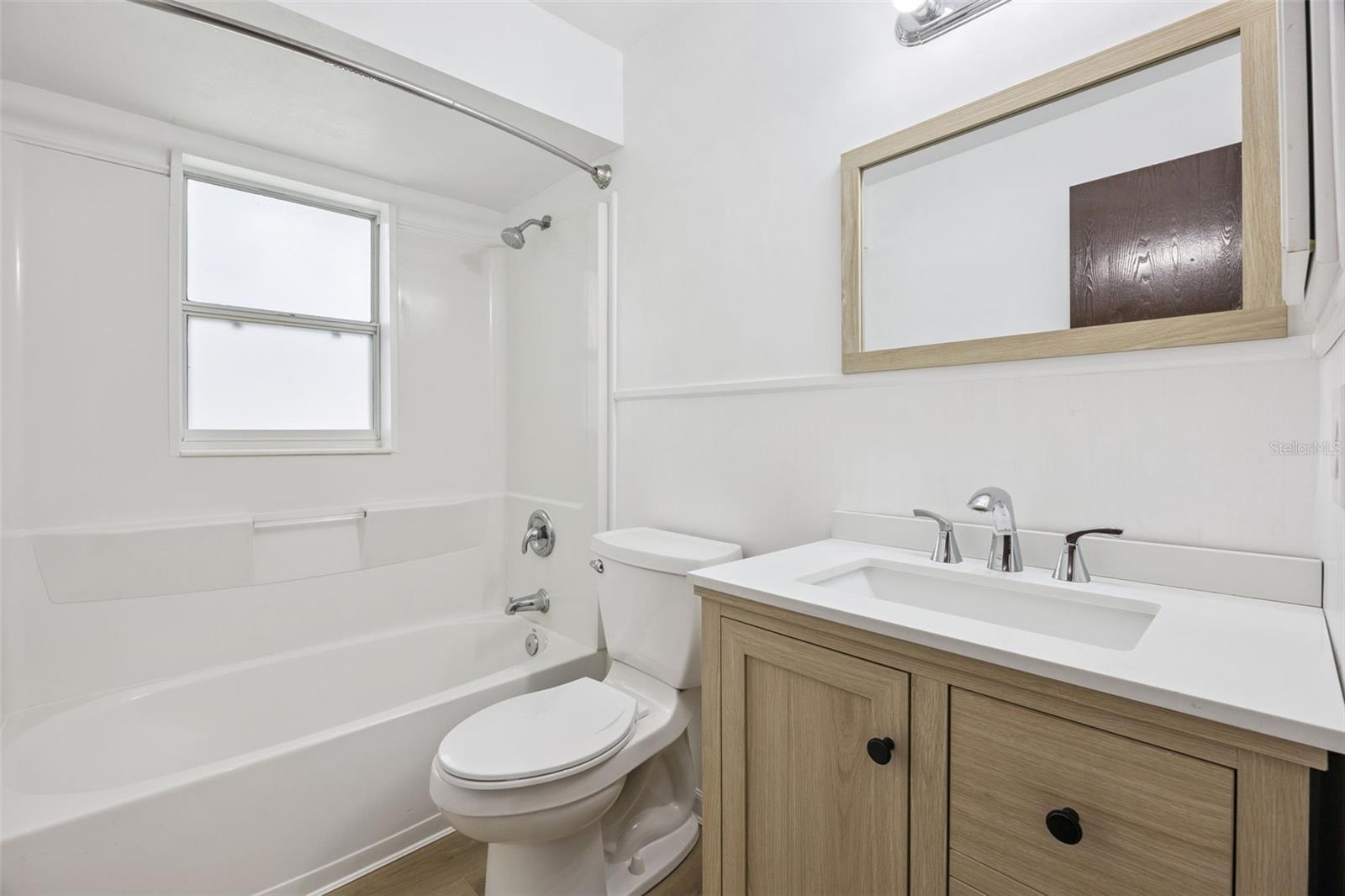 Image 22 of 36 For 706 Vandergrift Drive