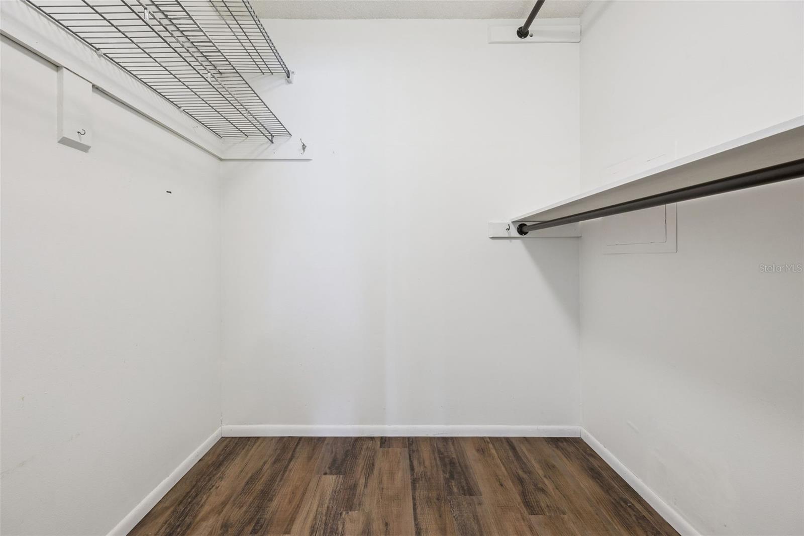 Image 24 of 36 For 706 Vandergrift Drive