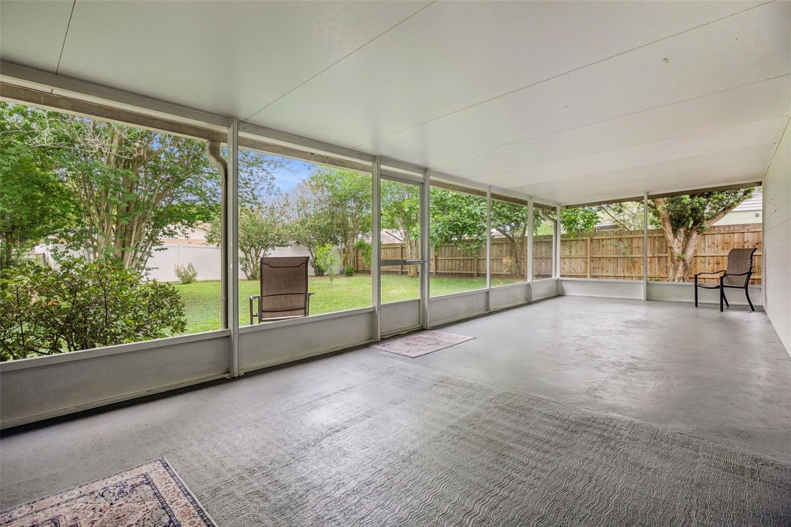 Image 29 of 36 For 706 Vandergrift Drive