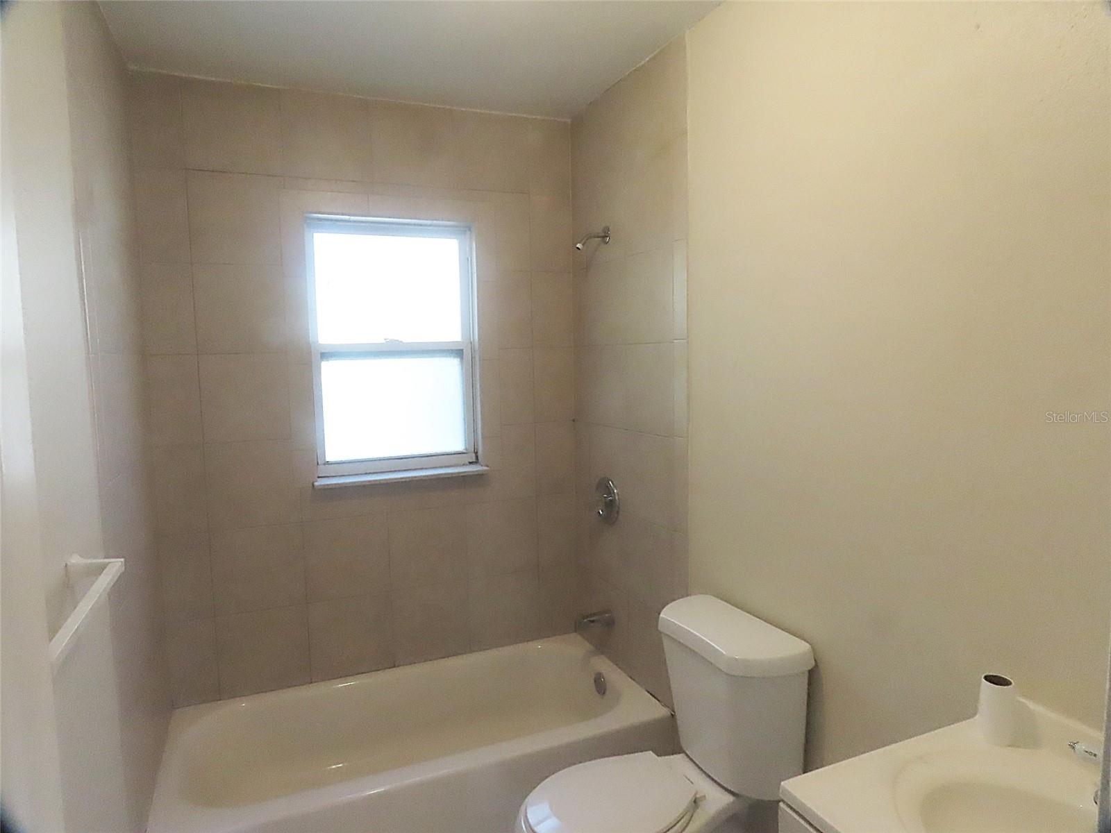 Image 10 of 14 For 749 Seminole Avenue