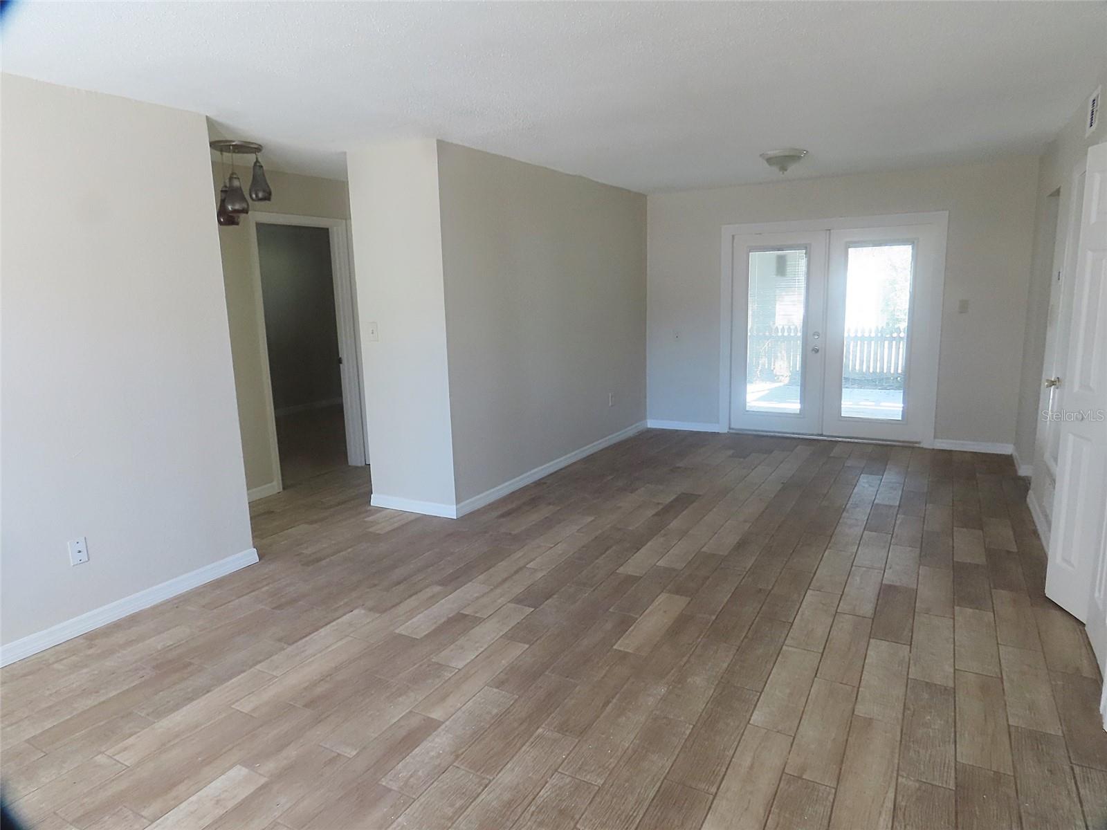 Image 2 of 14 For 749 Seminole Avenue