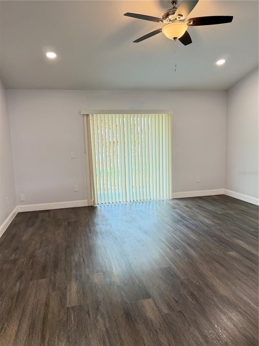 Image 12 of 29 For 100 Little Fox Avenue