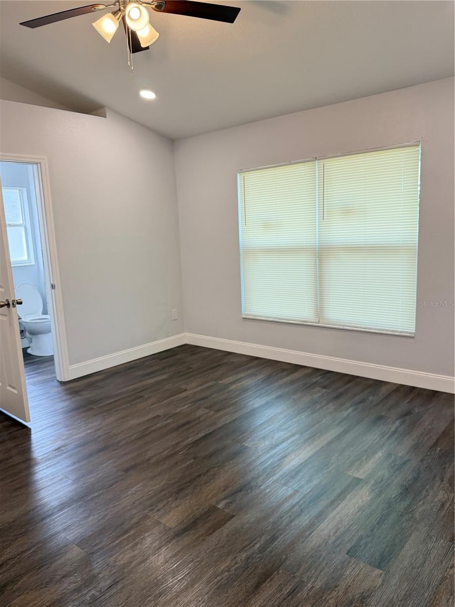 Image 13 of 29 For 100 Little Fox Avenue