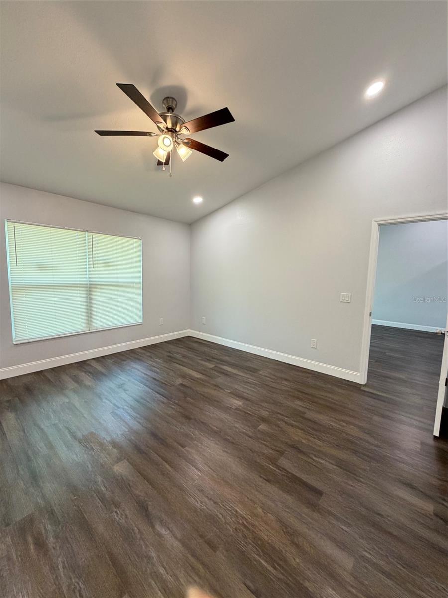 Image 20 of 29 For 100 Little Fox Avenue