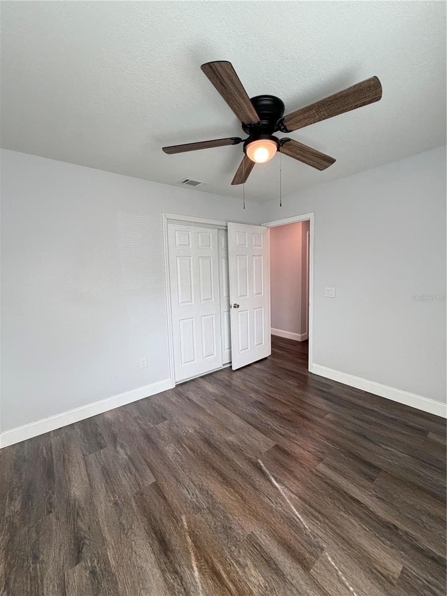 Image 22 of 29 For 100 Little Fox Avenue