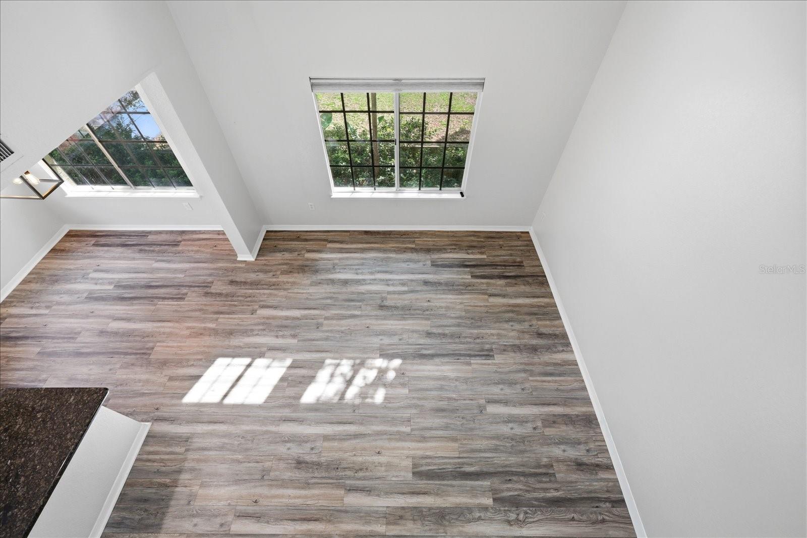 Image 17 of 35 For 5202 Hampton Beach Place 5202