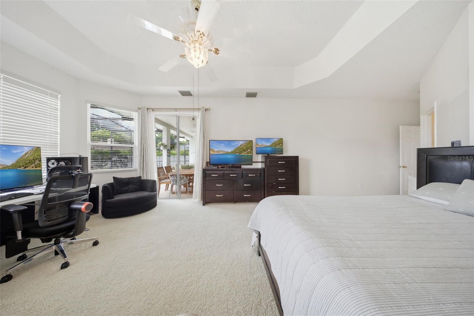 Image 22 of 59 For 10520 Gleam Court