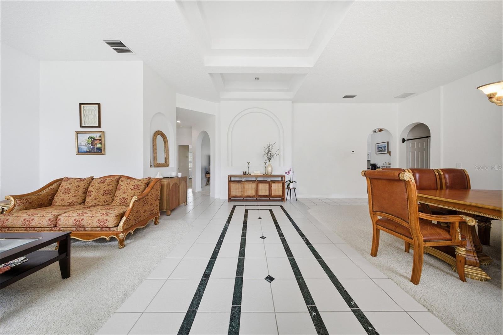 Image 4 of 59 For 10520 Gleam Court