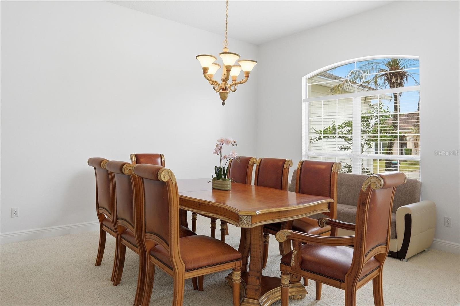 Image 8 of 59 For 10520 Gleam Court