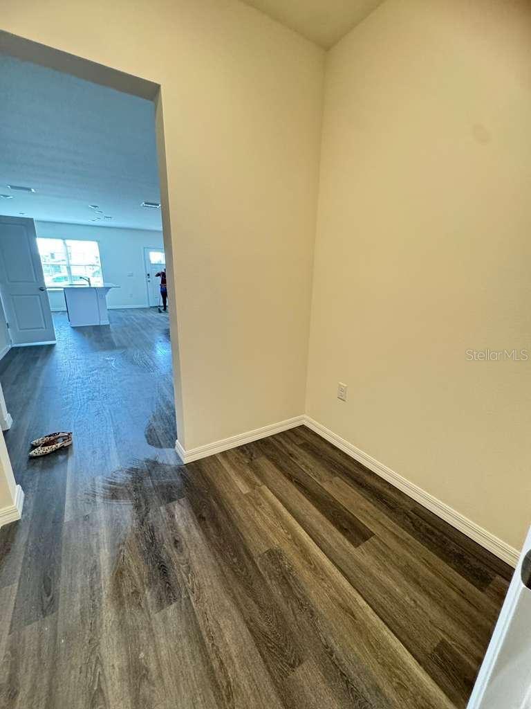 Image 8 of 28 For 16593 Barbours Creek Way