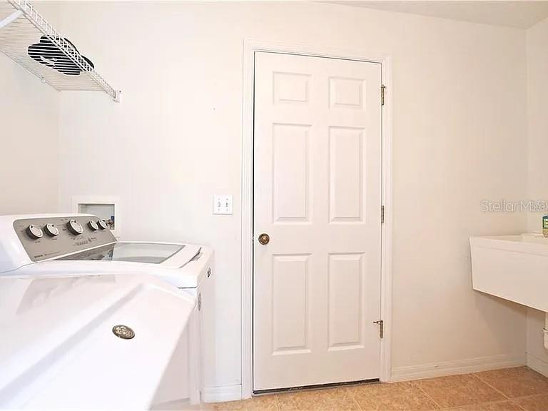 Image 16 of 38 For 14802 Yorkshire Run Drive