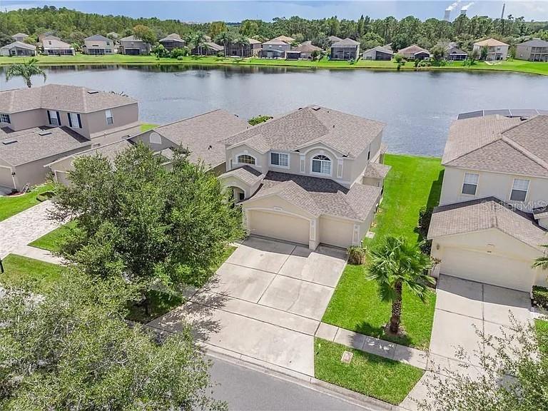 Image 3 of 38 For 14802 Yorkshire Run Drive