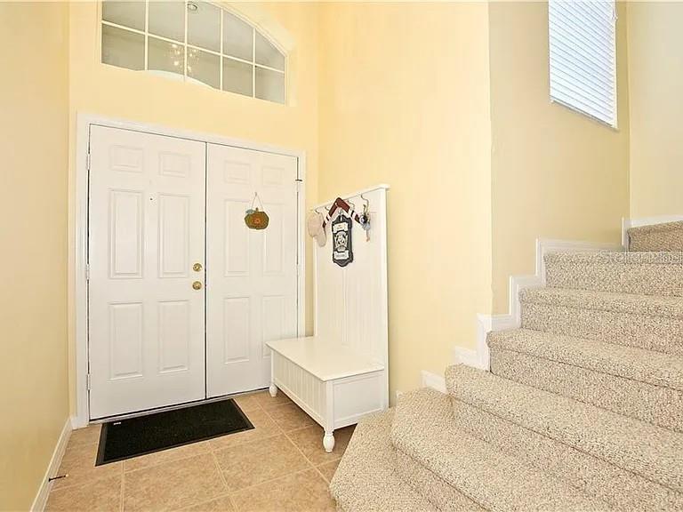 Image 5 of 38 For 14802 Yorkshire Run Drive