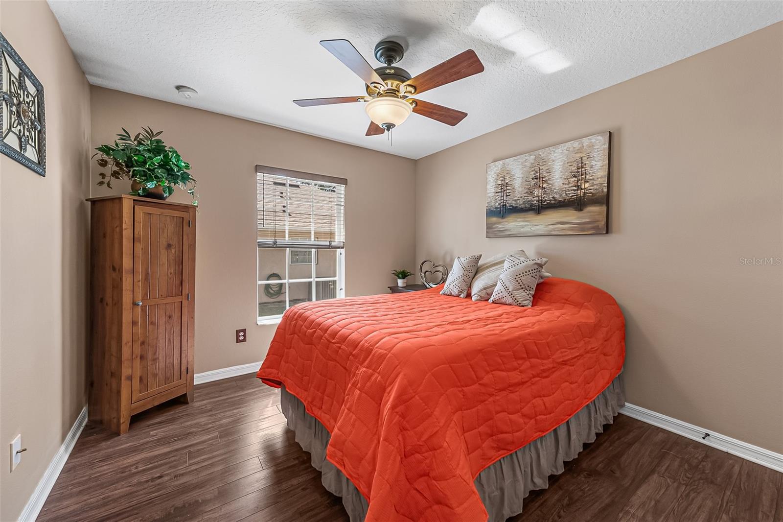 Image 13 of 56 For 112 Hurst Court