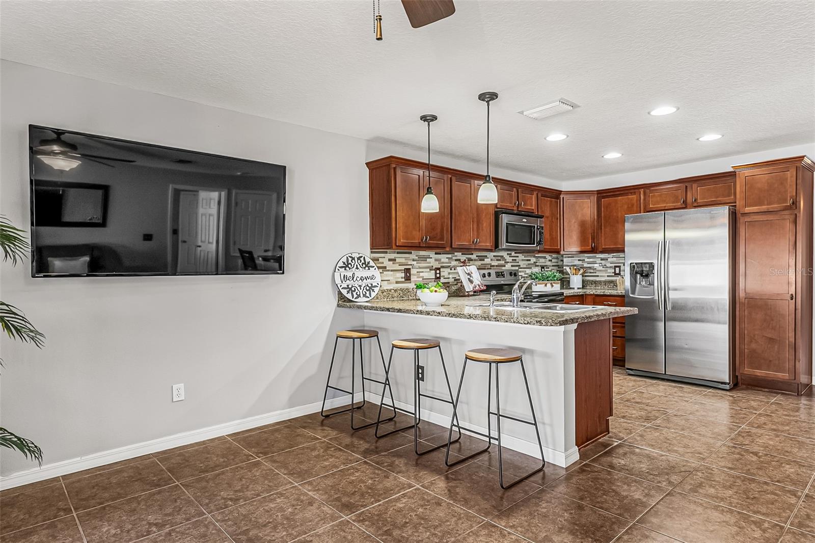 Image 22 of 56 For 112 Hurst Court