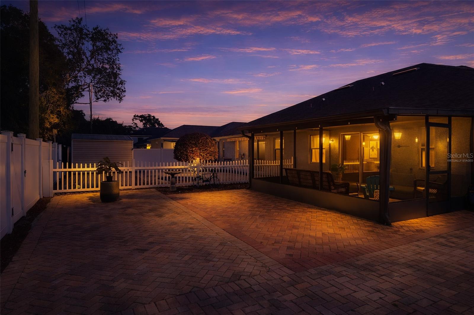 Image 33 of 56 For 112 Hurst Court