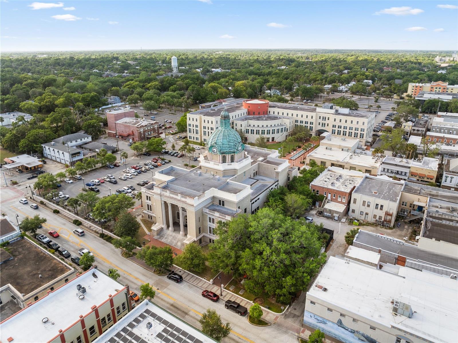 Image 36 of 56 For 112 Hurst Court