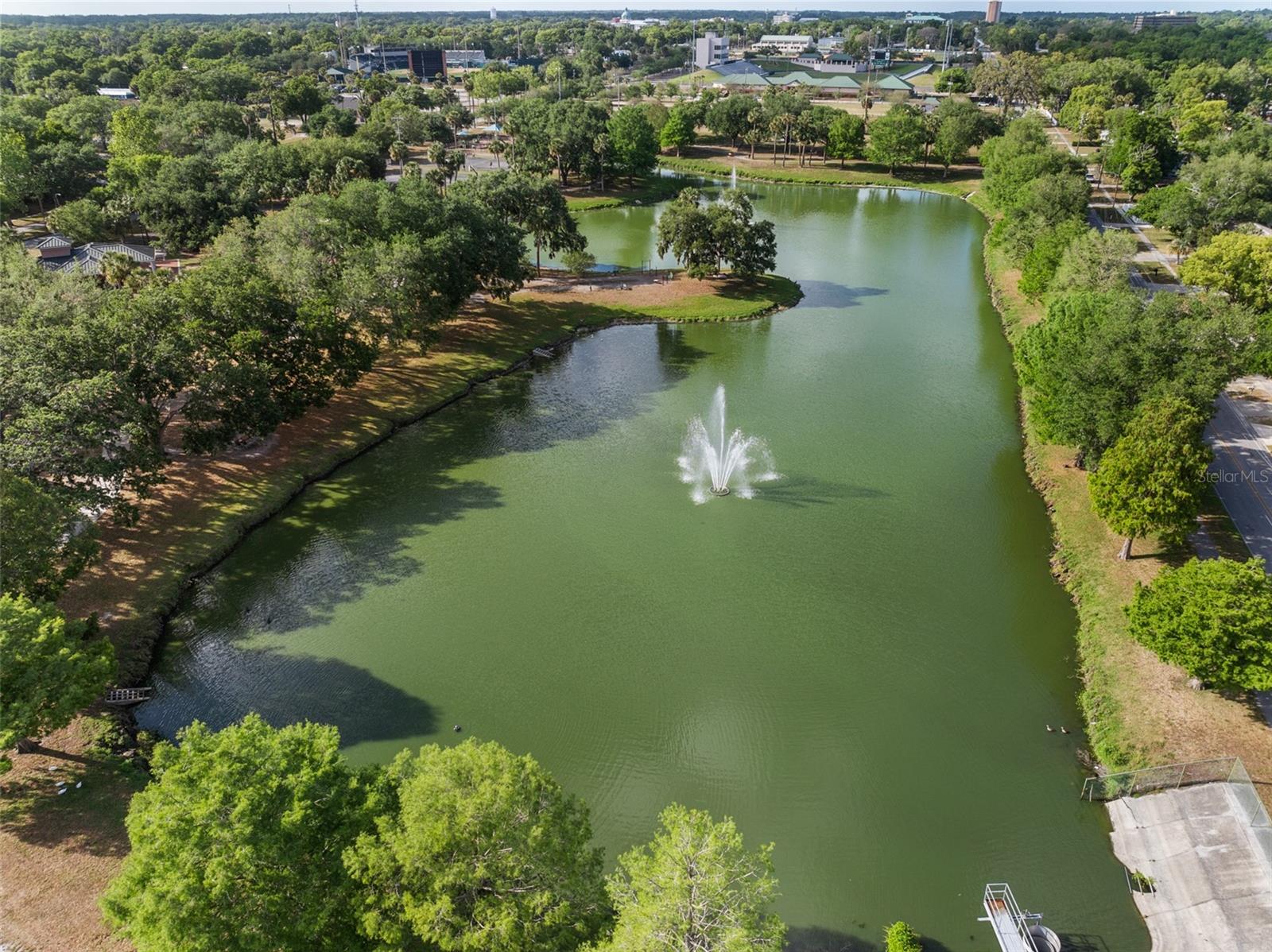 Image 38 of 56 For 112 Hurst Court