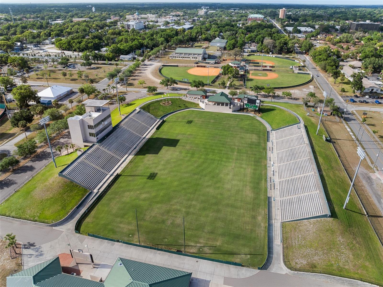 Image 45 of 56 For 112 Hurst Court