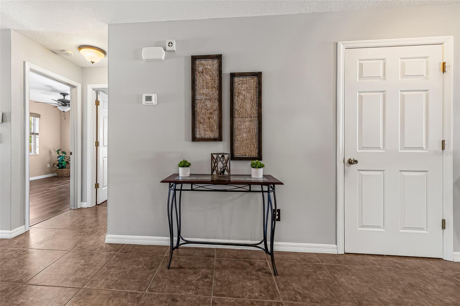 Image 8 of 56 For 112 Hurst Court