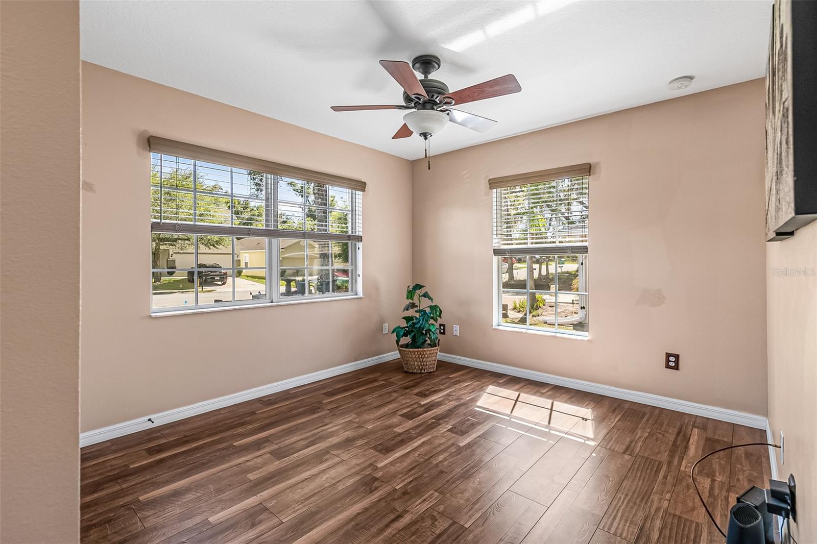 Image 9 of 56 For 112 Hurst Court