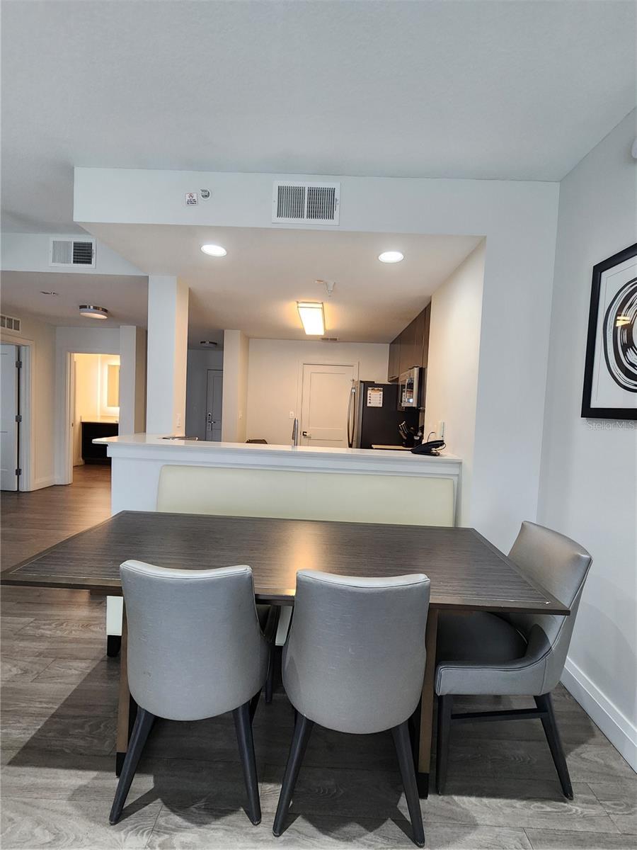 Image 5 of 21 For 14501 Grove Resort Avenue 3737