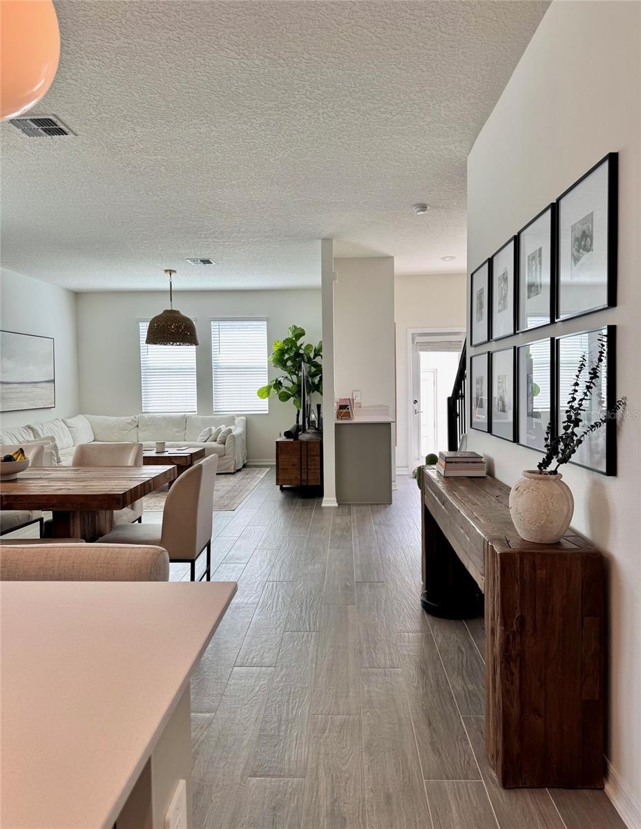 Image 10 of 31 For 4120 Jespersen Street