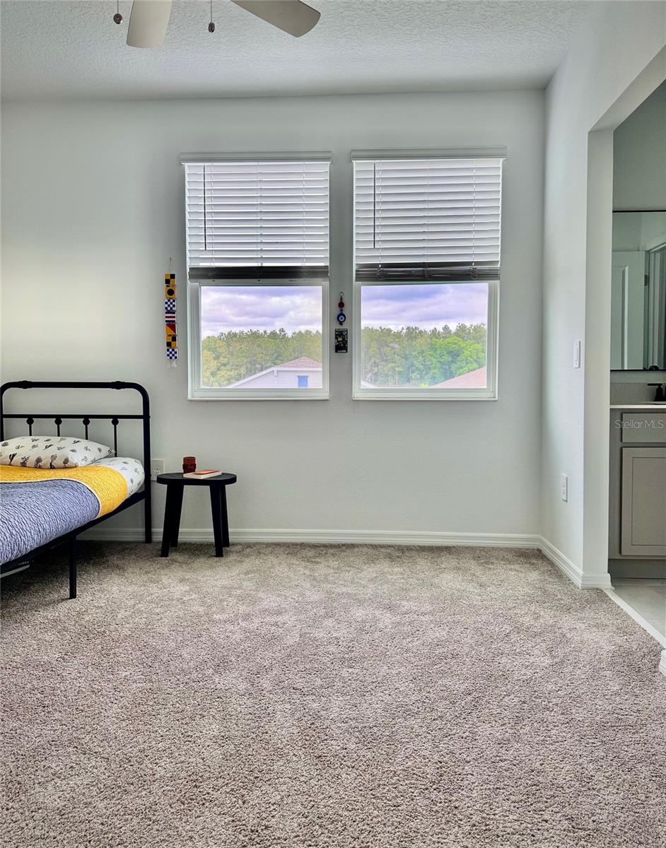 Image 25 of 31 For 4120 Jespersen Street