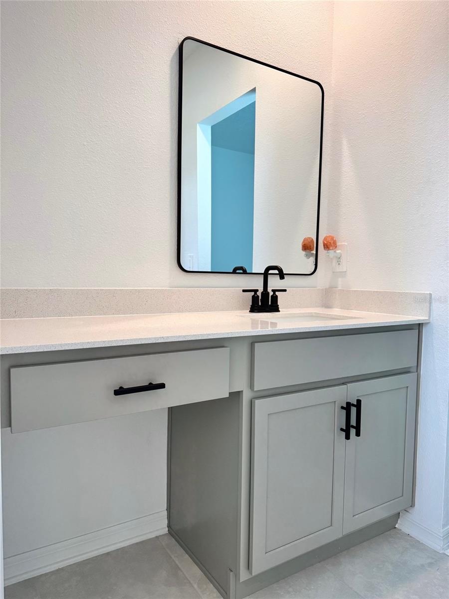 Image 27 of 31 For 4120 Jespersen Street