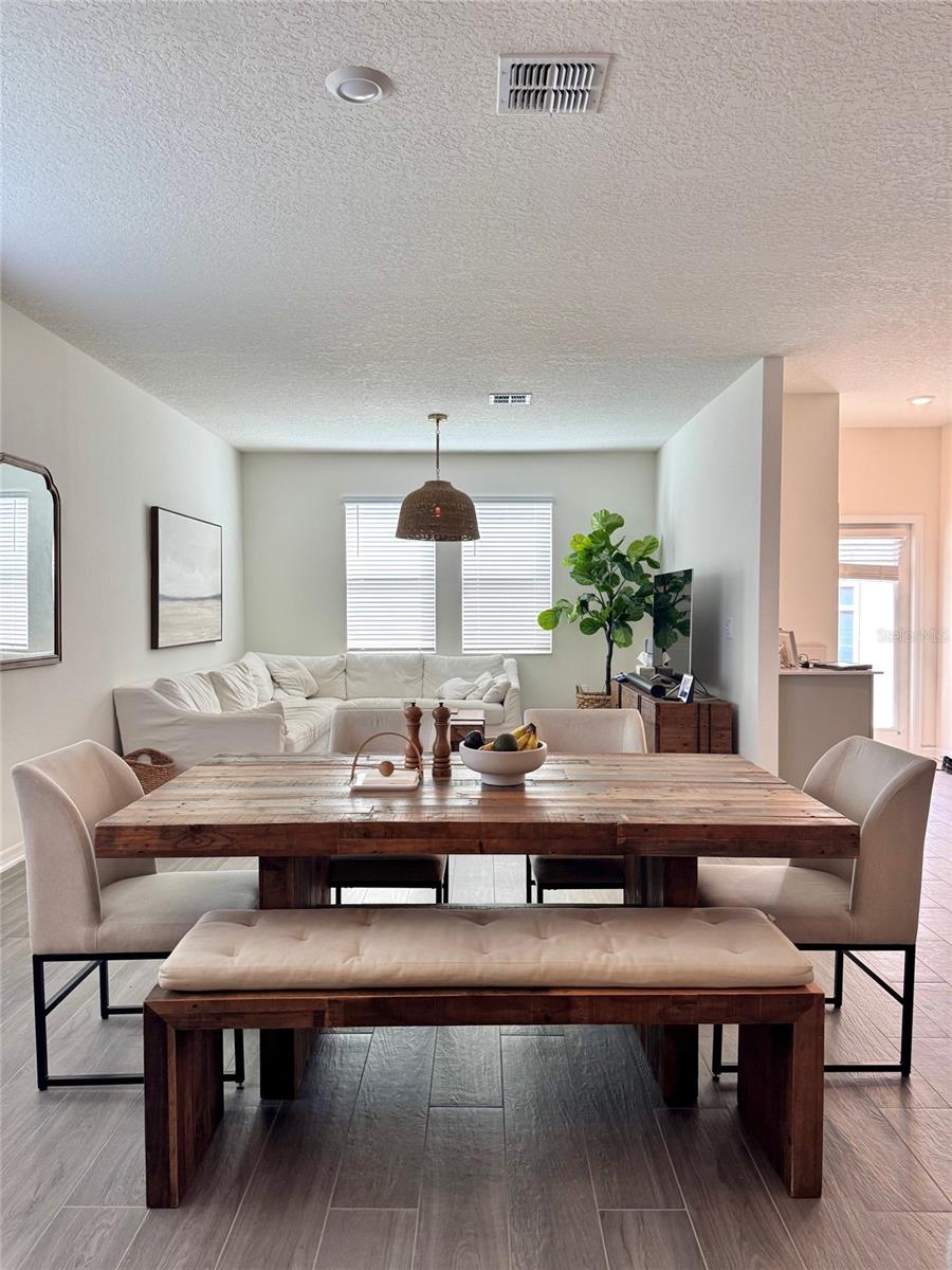 Image 7 of 31 For 4120 Jespersen Street