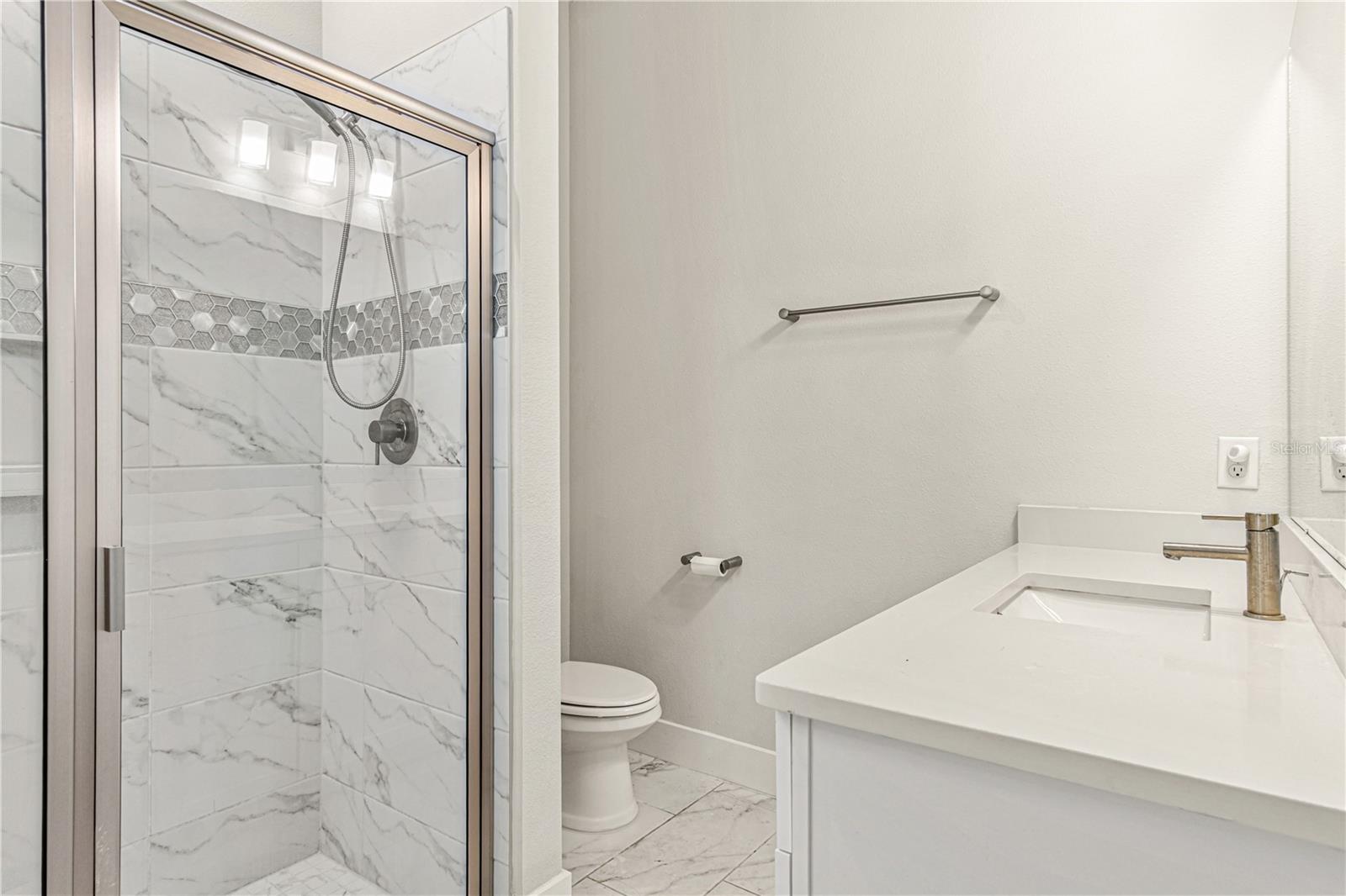 Image 17 of 46 For 7505 Alpine Butterfly Lane