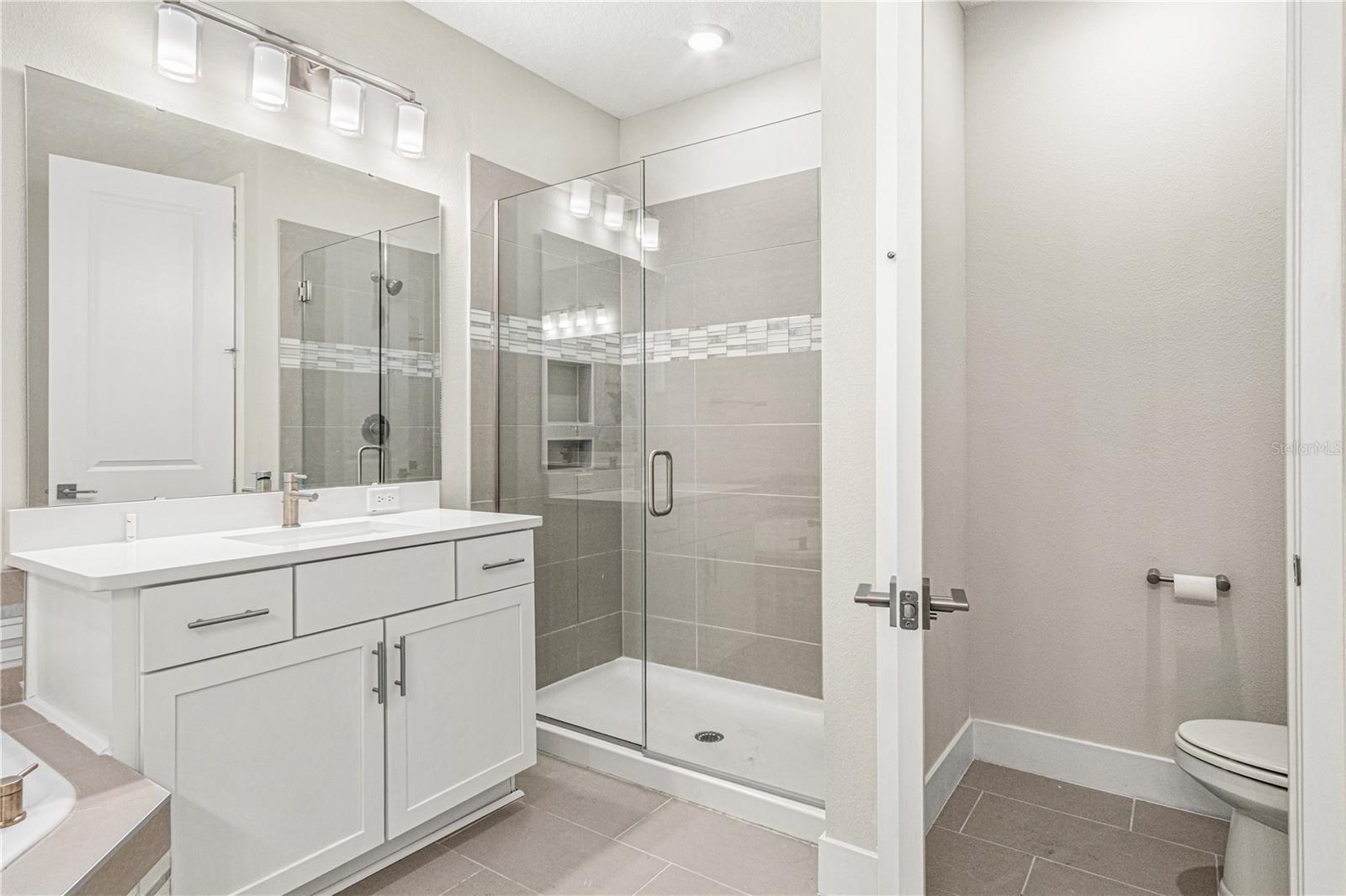 Image 24 of 46 For 7505 Alpine Butterfly Lane