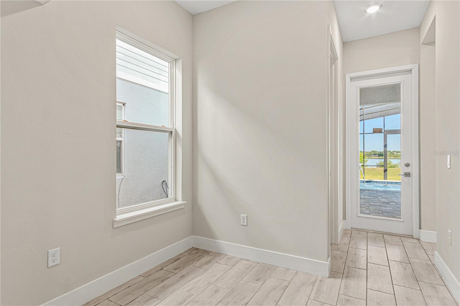 Image 34 of 46 For 7505 Alpine Butterfly Lane