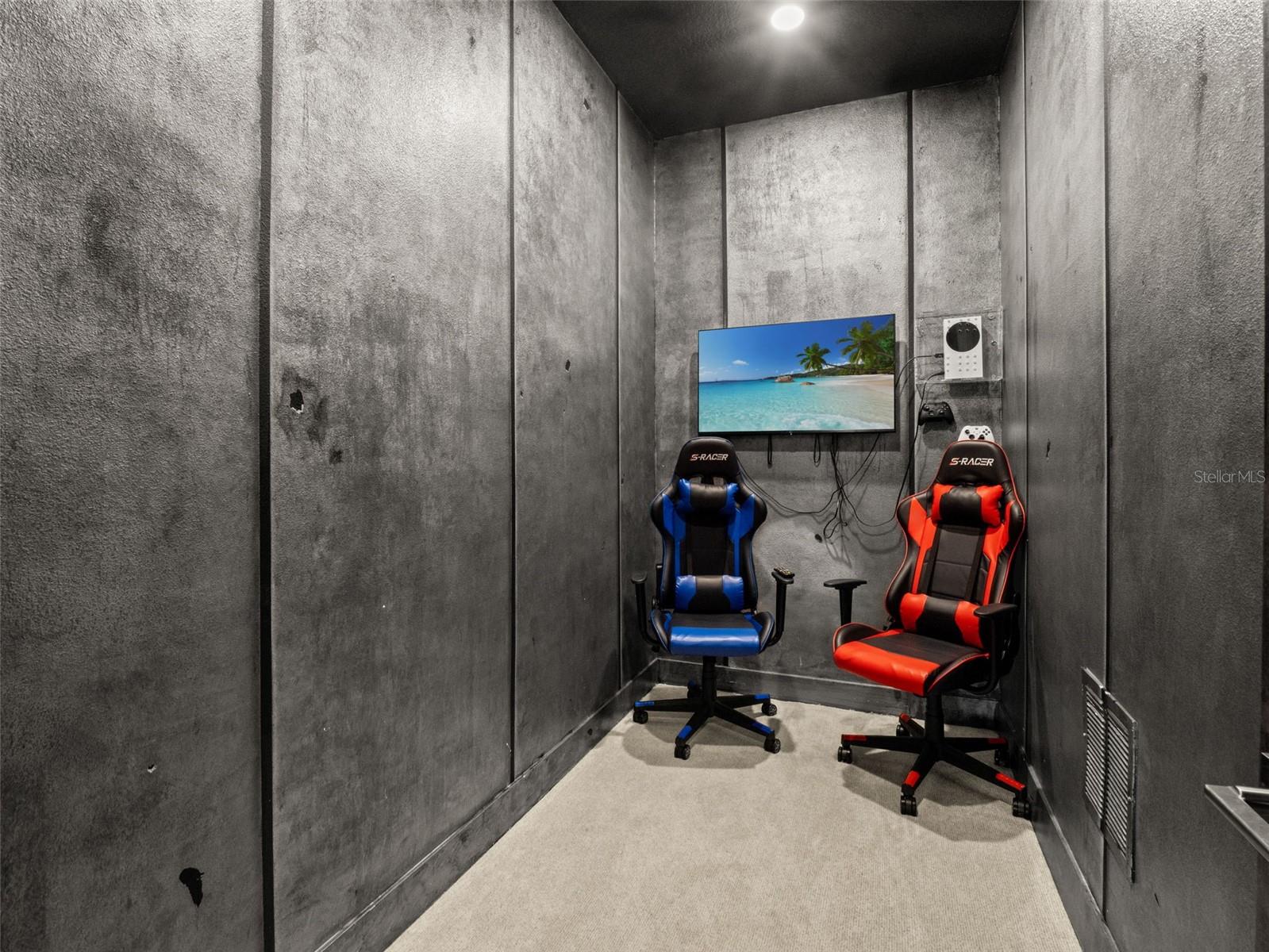 Image 27 of 61 For 2021 Oak Creek Loop