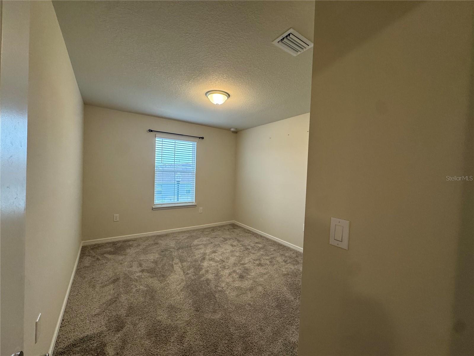 Image 19 of 37 For 2102 Charming Ave Avenue