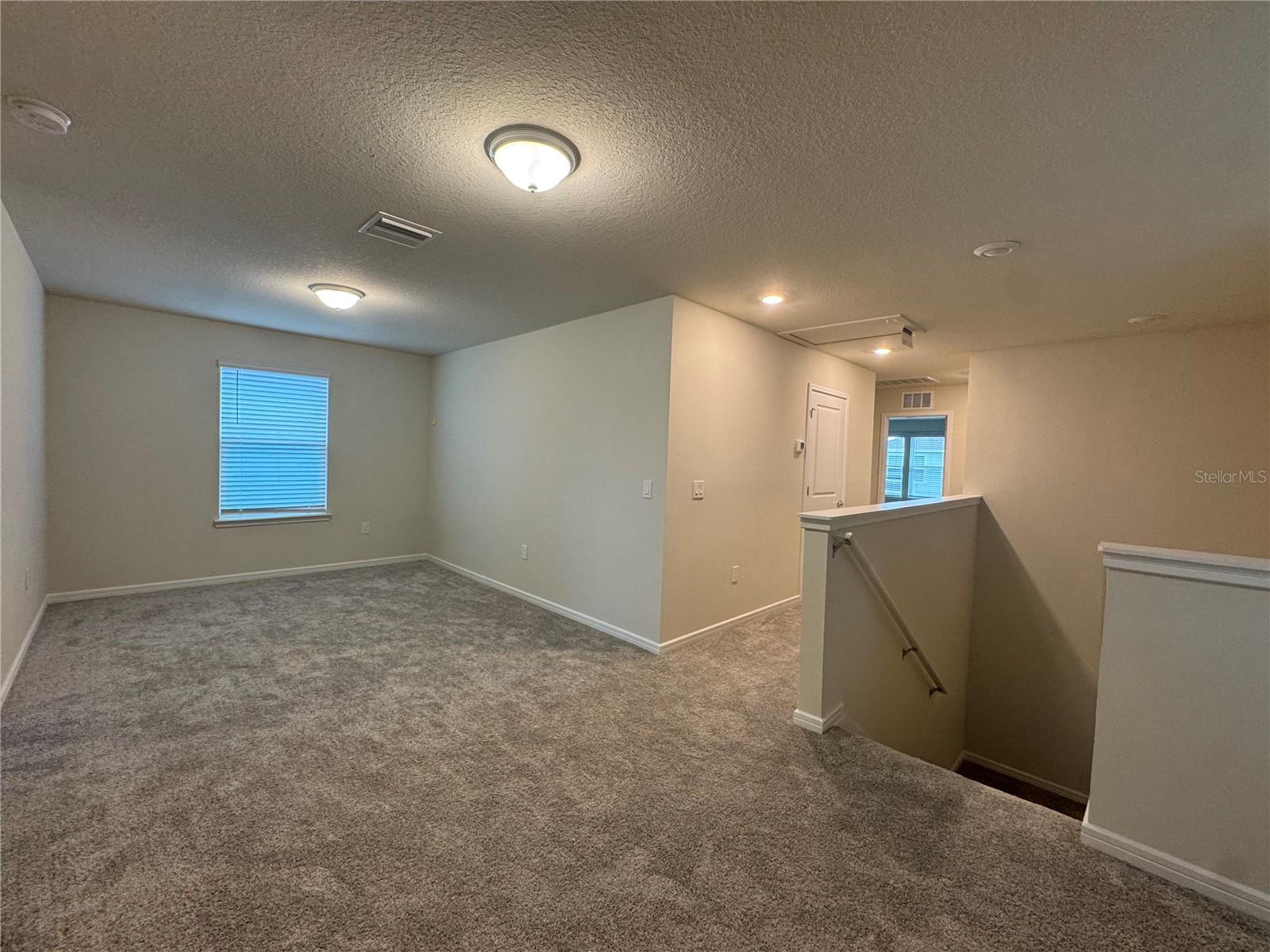 Image 21 of 37 For 2102 Charming Ave Avenue