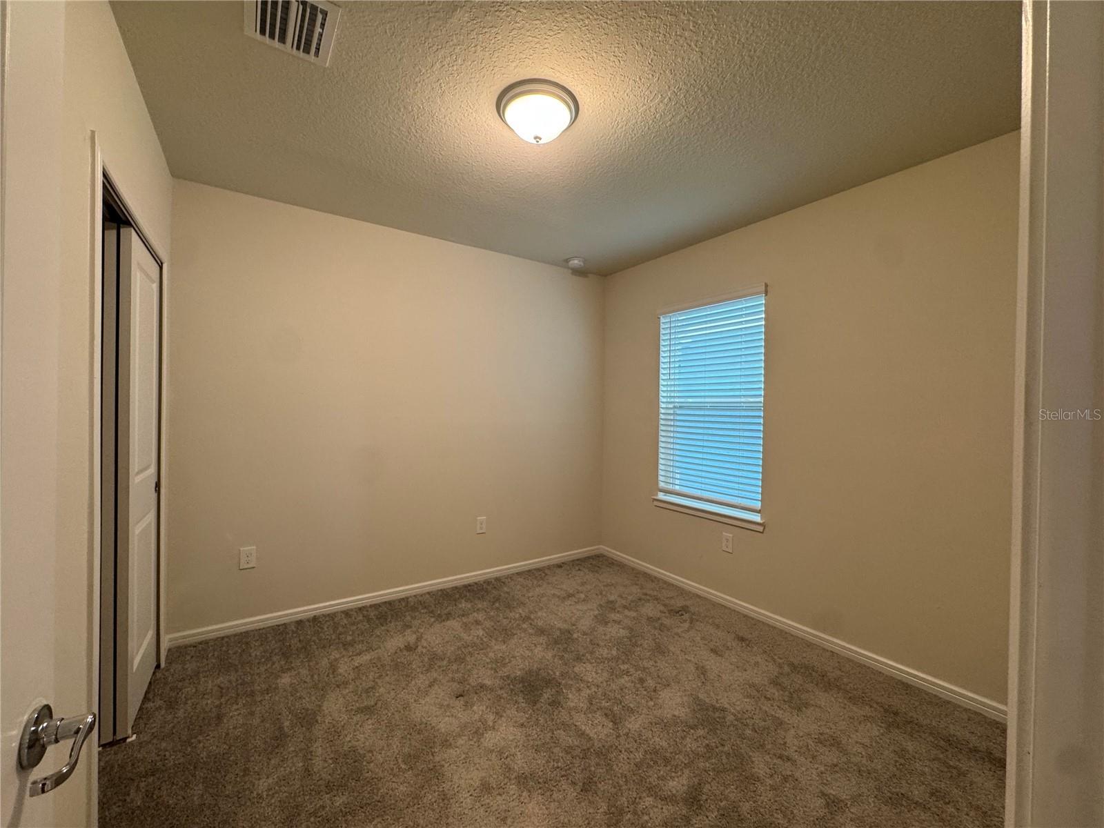 Image 9 of 37 For 2102 Charming Ave Avenue