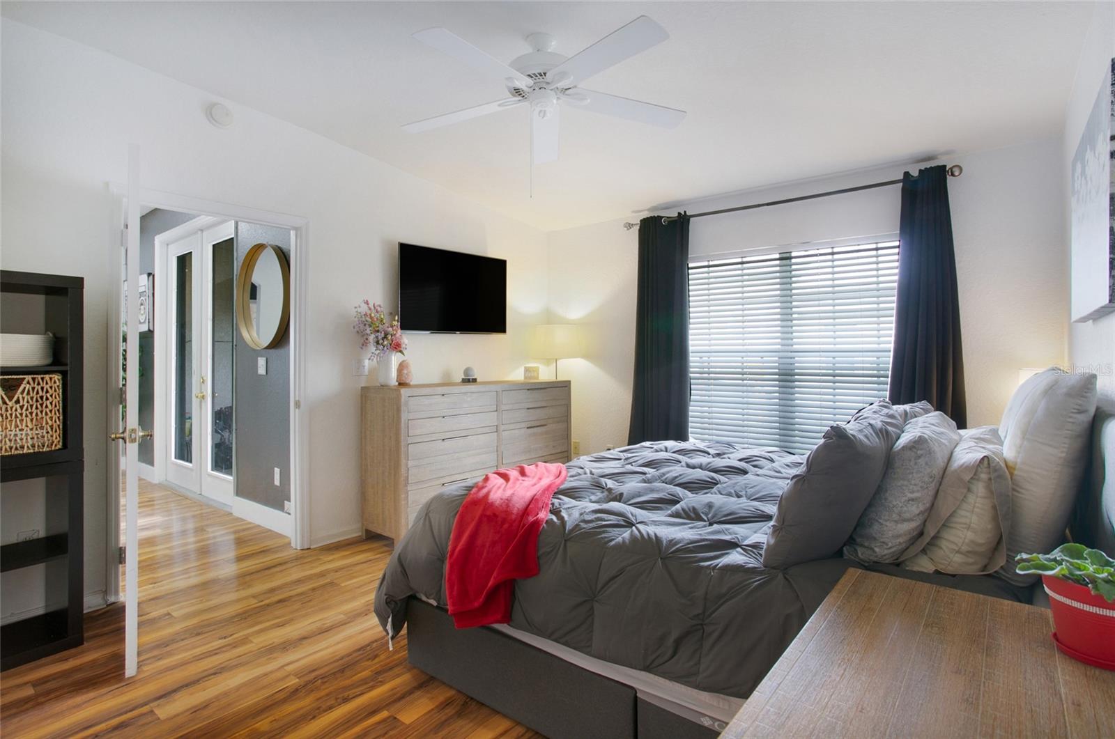 Image 10 of 16 For 3051 Greystone Loop  302