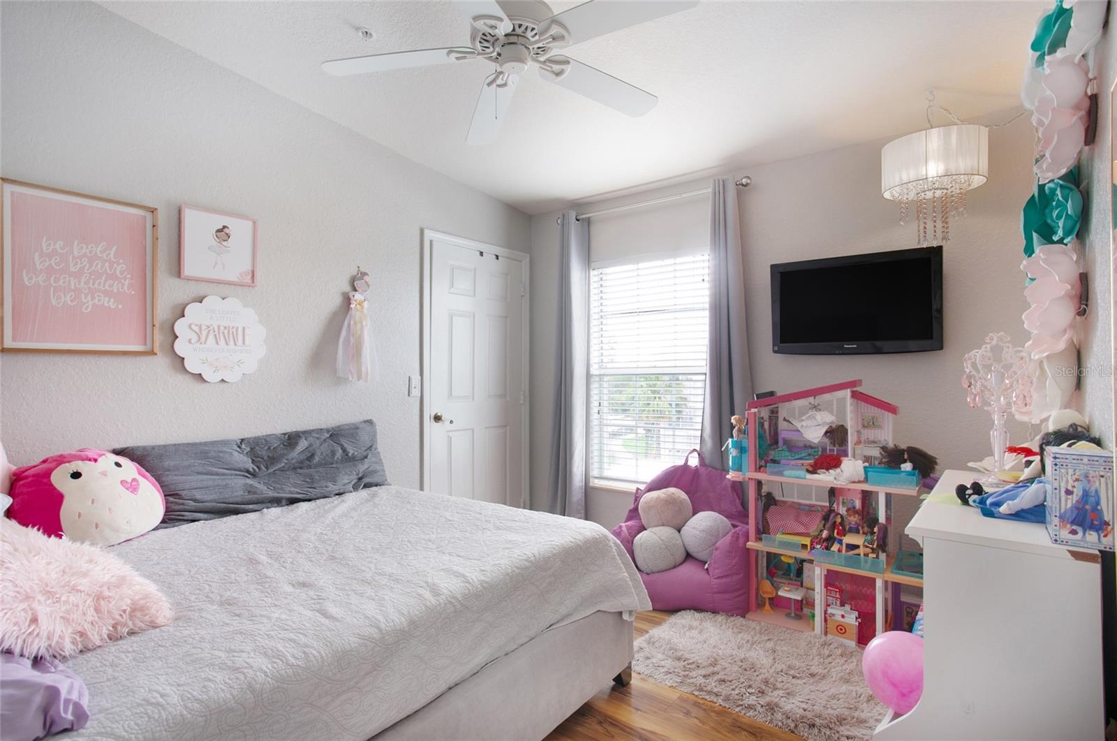 Image 15 of 16 For 3051 Greystone Loop  302