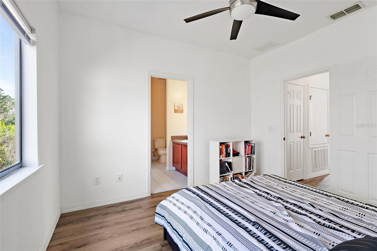 Image 16 of 25 For 6003 Apollos Corner Way