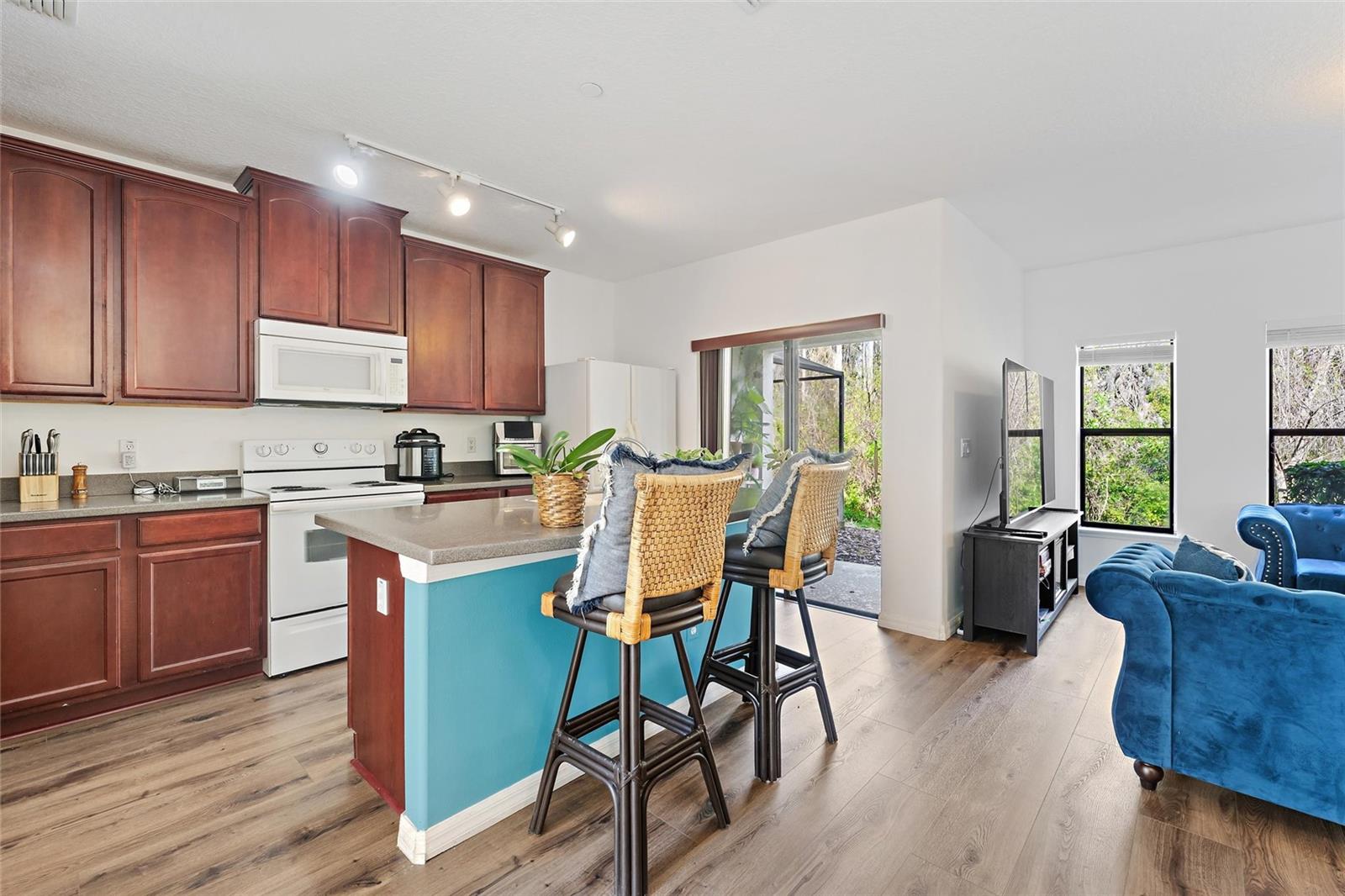 Image 9 of 25 For 6003 Apollos Corner Way