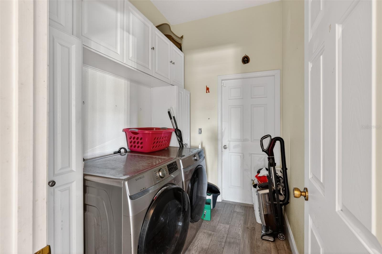 Image 26 of 27 For 2231 Summer Raye Court