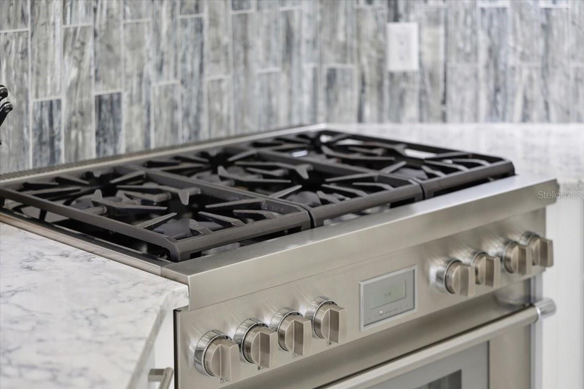 Image 17 of 61 For 9036 Shawn Park Place