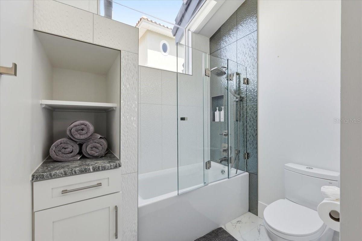 Image 36 of 61 For 9036 Shawn Park Place