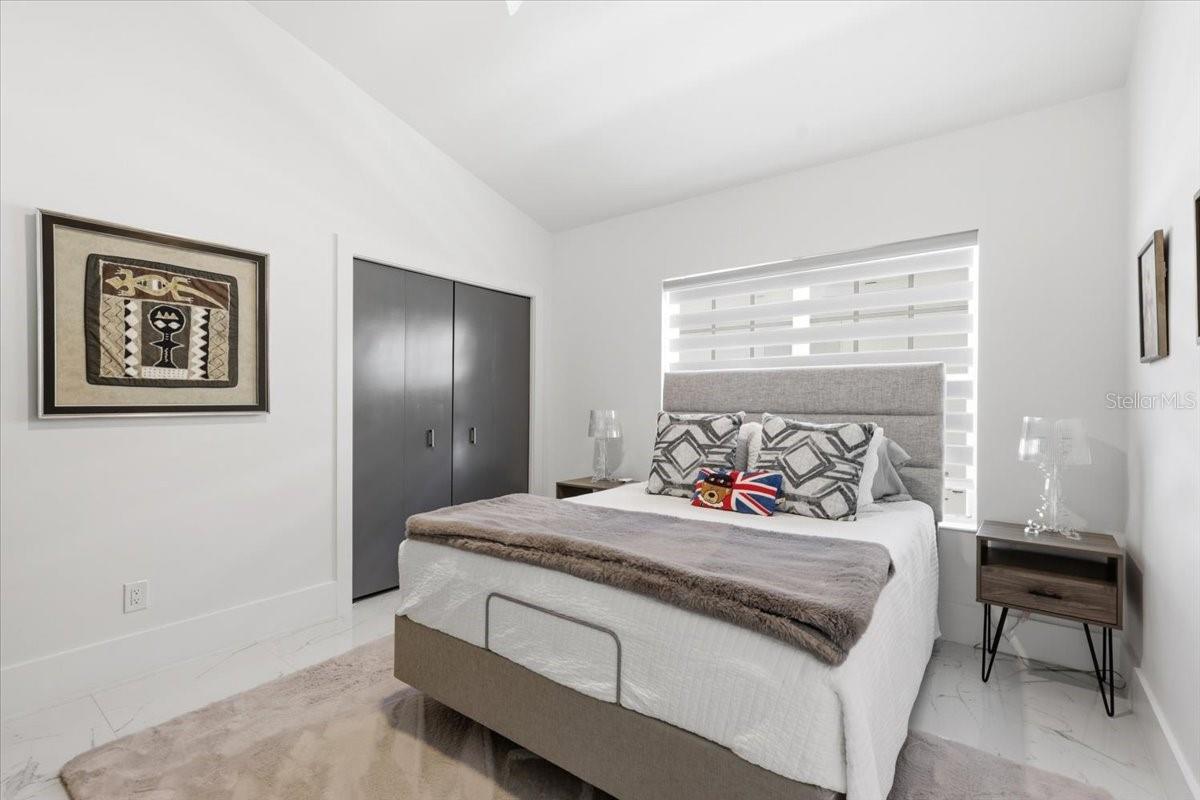 Image 37 of 61 For 9036 Shawn Park Place