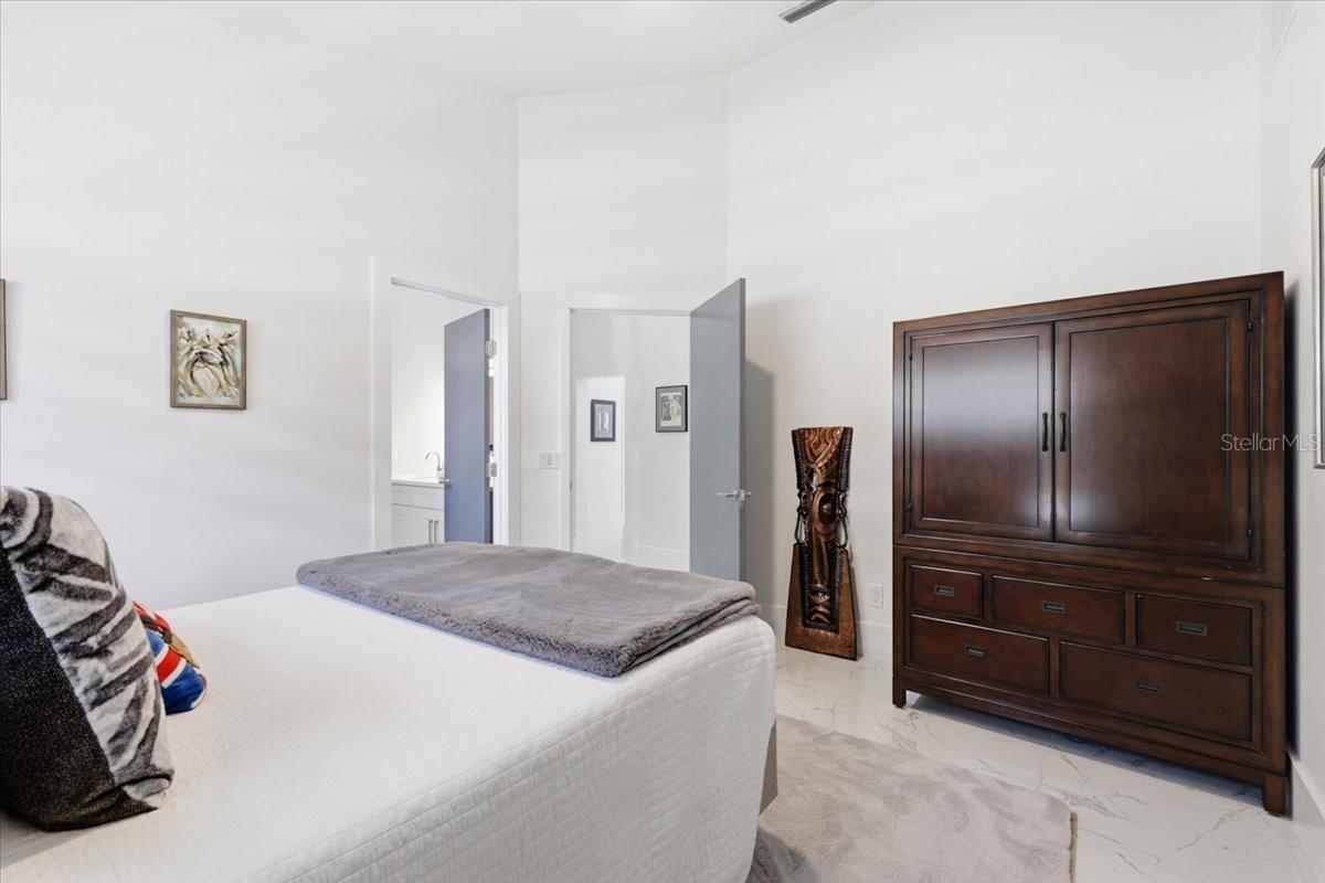 Image 38 of 61 For 9036 Shawn Park Place