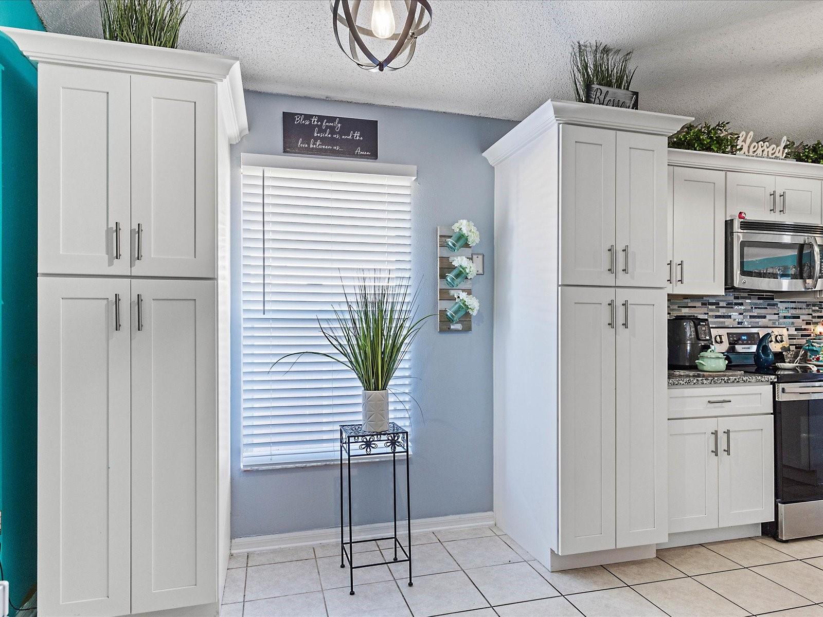 Image 10 of 28 For 837 Grande Regal Point