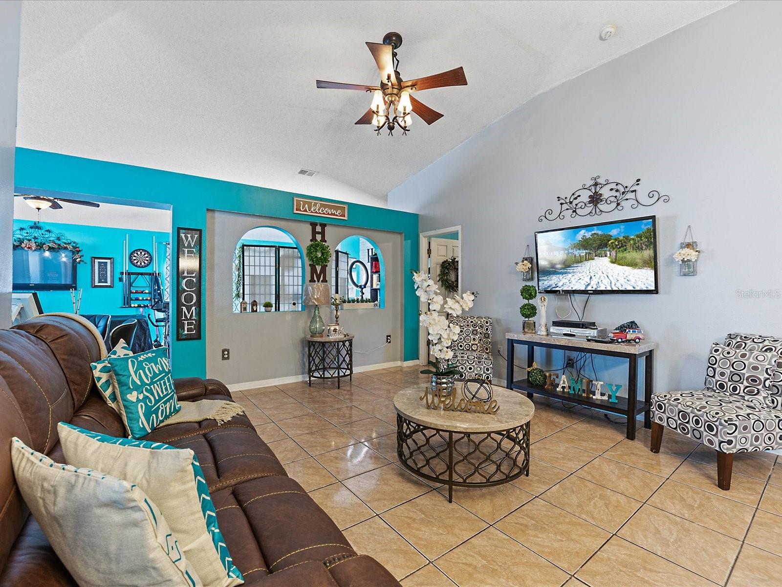 Image 13 of 28 For 837 Grande Regal Point