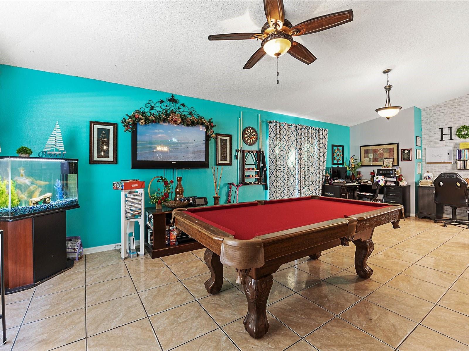 Image 22 of 28 For 837 Grande Regal Point