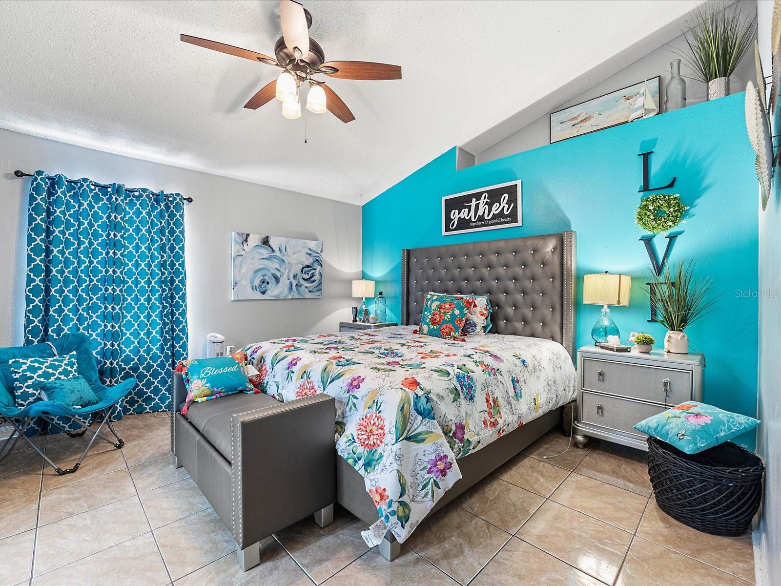 Image 5 of 28 For 837 Grande Regal Point